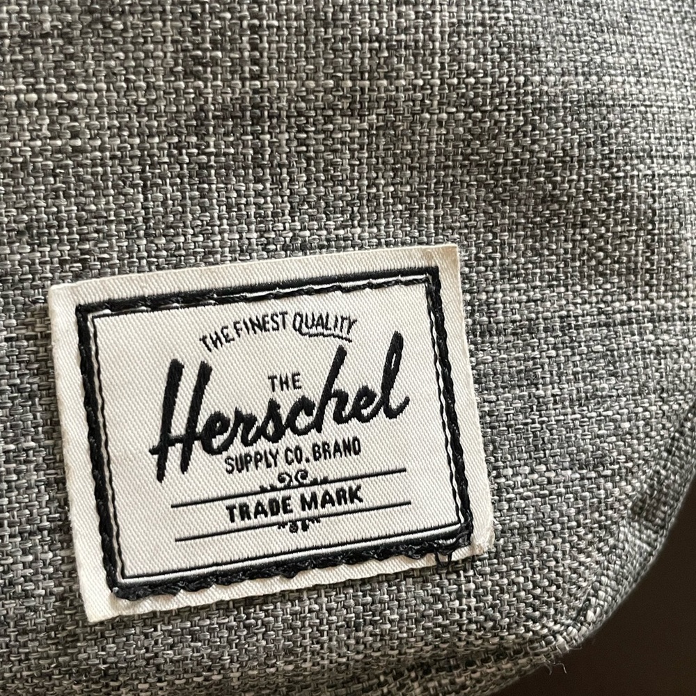 Herschel brand, tweed ADORABLE fanny pack with pretty pink lining!